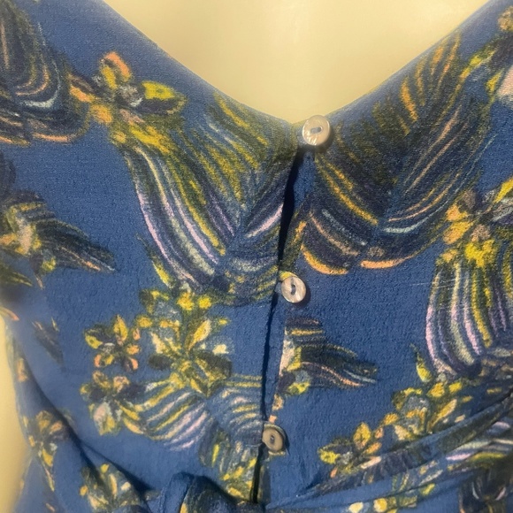 Free People JUMPSUIT Blue w/ Tropical Floral Pattern SIZE 0 "Hot Tropics" Style - Picture 6 of 11